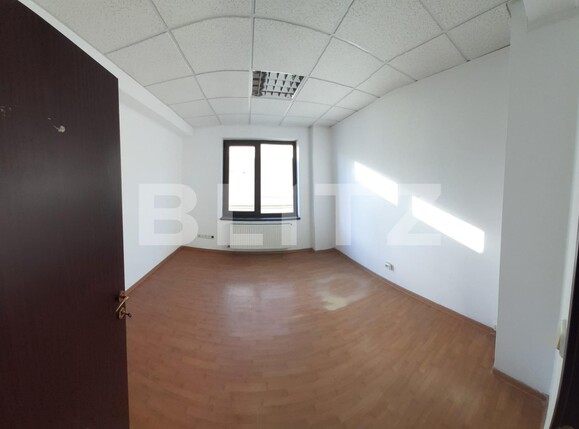 Spațiu birouri de închiriat Central - 96939SIB | BLITZ Târgoviște | Poza8