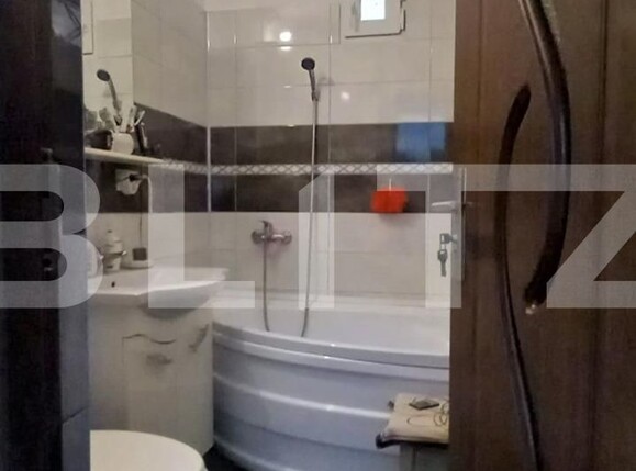 Apartament de vânzare 2 camere Micro 12 - 98078AV | BLITZ Târgoviște | Poza9