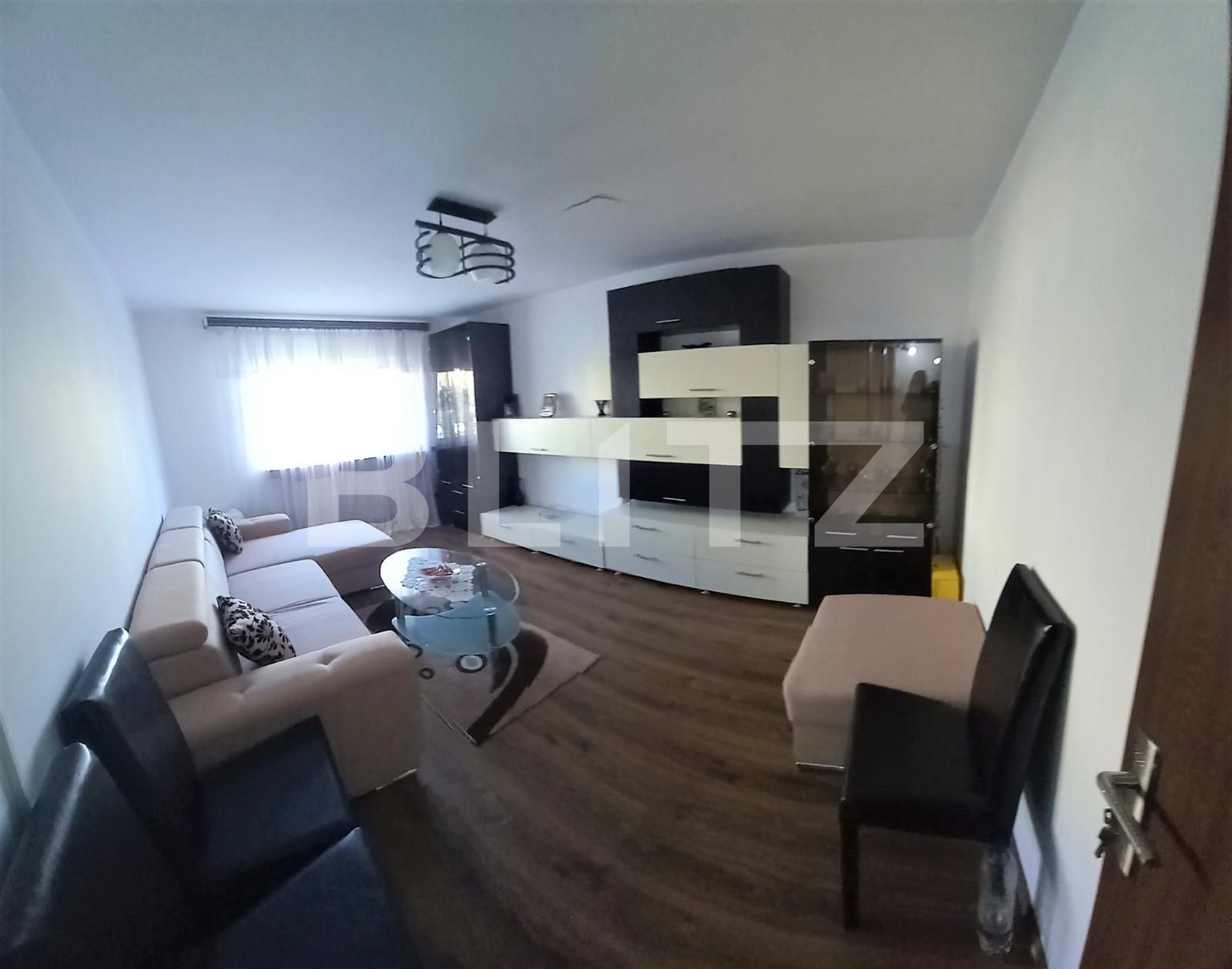 Apartament de vânzare 2 camere Micro 12 - 98078AV | BLITZ Târgoviște | Poza1