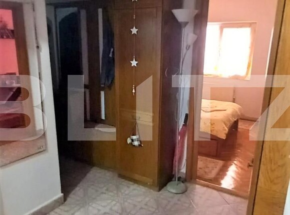 Apartament de vânzare 4 camere Micro 4 - 98474AV | BLITZ Târgoviște | Poza8