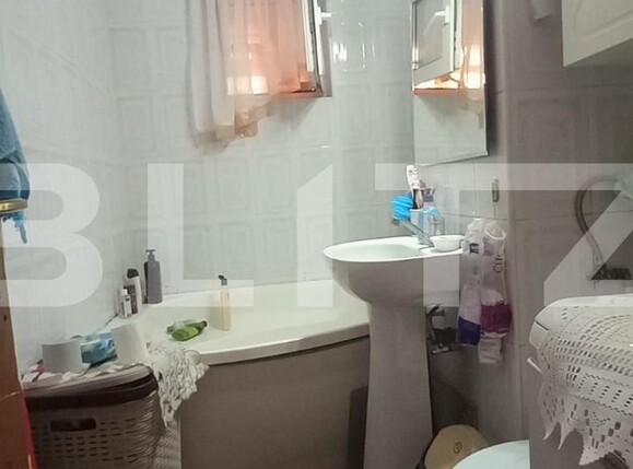 Apartament de vânzare 4 camere Micro 4 - 98474AV | BLITZ Târgoviște | Poza10