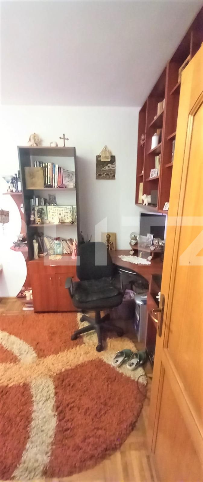 Apartament de vânzare 4 camere Micro 4 - 98474AV | BLITZ Târgoviște | Poza4