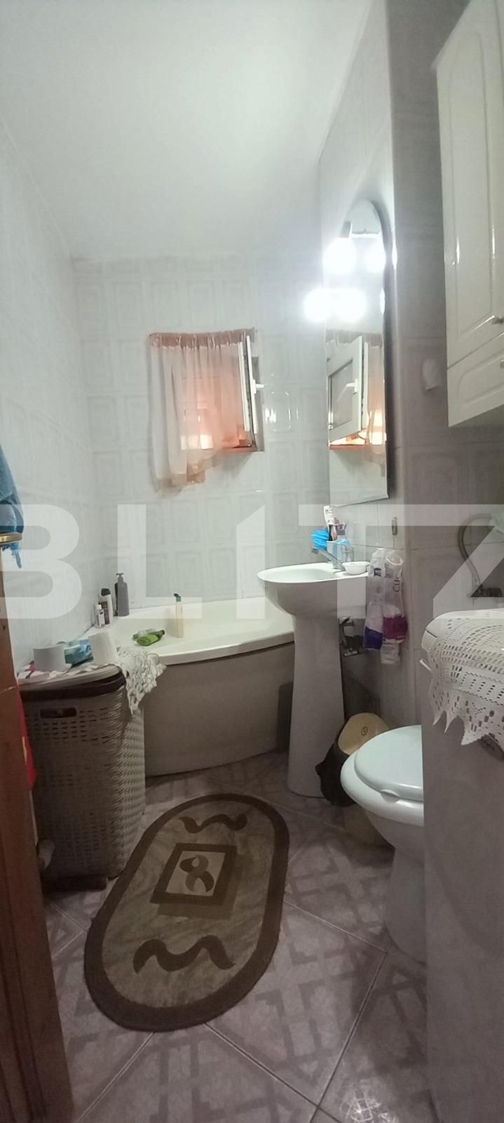 Apartament de vânzare 4 camere Micro 4 - 98474AV | BLITZ Târgoviște | Poza10