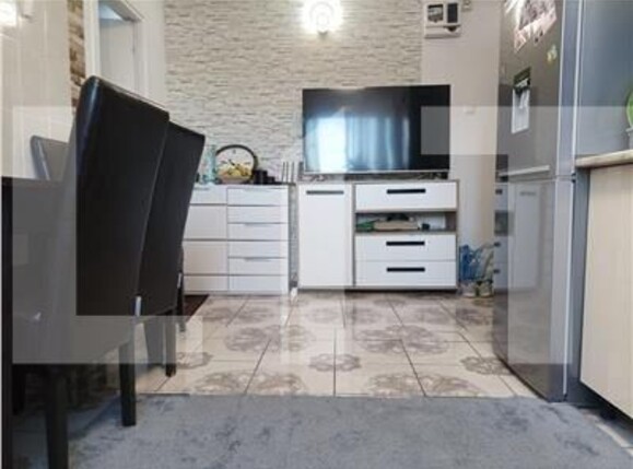 Apartament de vânzare 2 camere Micro 4 - 98516AV | BLITZ Târgoviște | Poza7