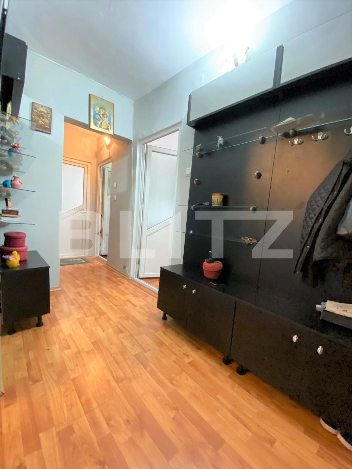Apartament de vânzare 3 camere Micro 4 - 98650AV | BLITZ Târgoviște | Poza5