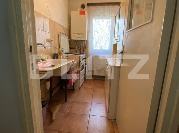 Apartament de vânzare 3 camere Micro 8 - 99000AV | BLITZ Târgoviște | Poza3