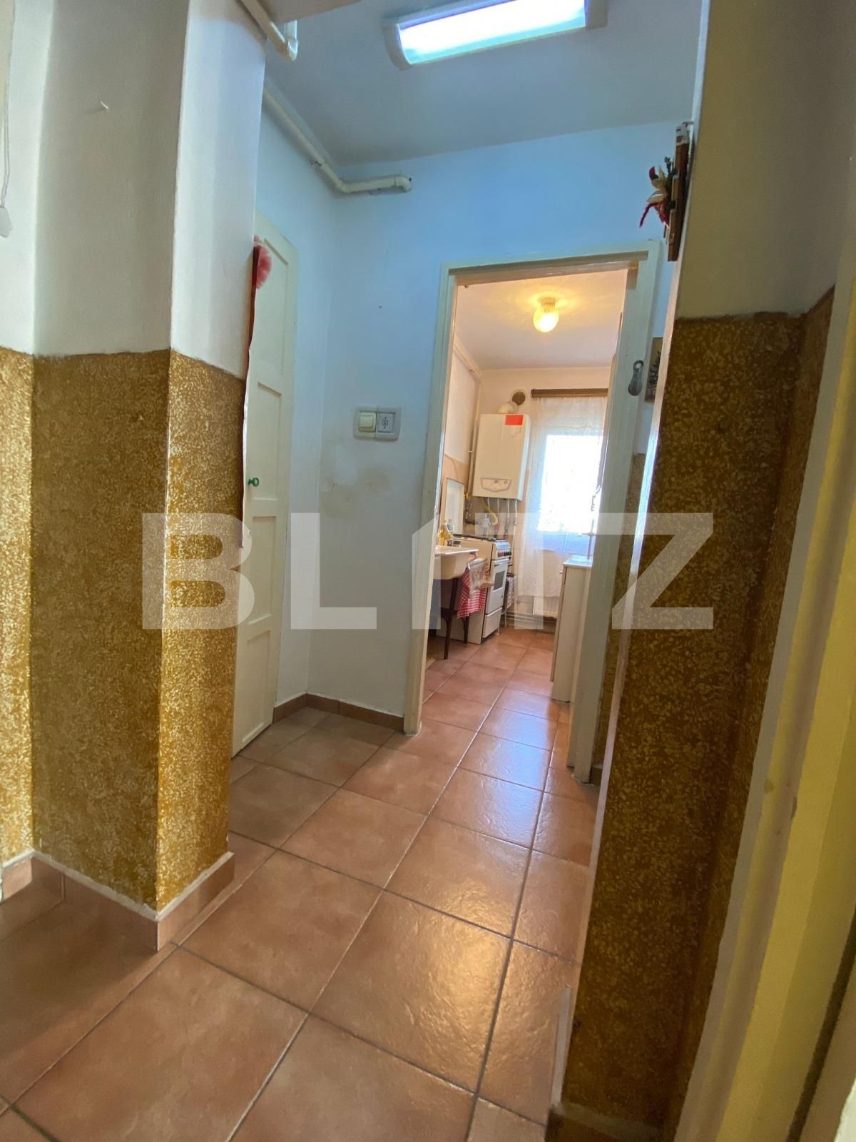 Apartament de vânzare 3 camere Micro 8 - 99000AV | BLITZ Târgoviște | Poza1