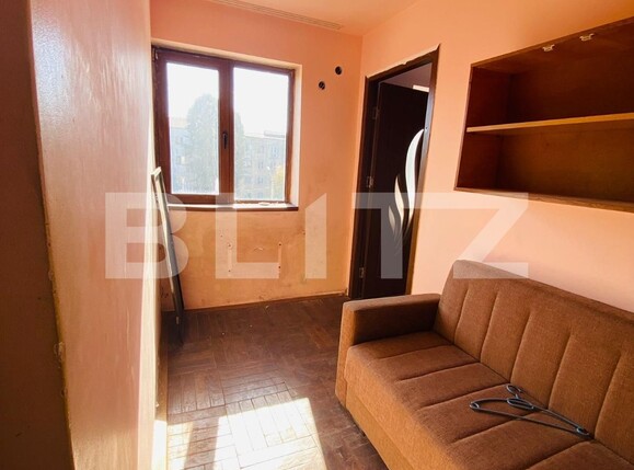 Apartament de vânzare 3 camere Micro 4 - 99263AV | BLITZ Târgoviște | Poza4