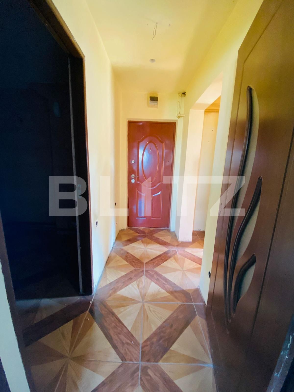 Apartament de vânzare 3 camere Micro 4 - 99263AV | BLITZ Târgoviște | Poza2