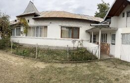 Casă individuală 120 mp, teren 1222 mp, Bungetu