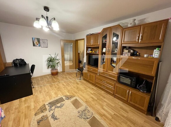 Apartament de vânzare 4 camere 9 Mai - 104180AV | BLITZ Târgu Jiu | Poza1