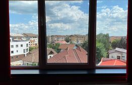 Apartament 3 camere, suprafata 68 mp, zona 8 Mai