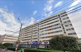 Apartament 2 camere cu geam la baie, suprafata 50 mp, zona Ultracentrala