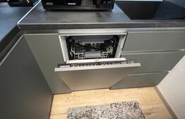 De vanzare casa moderna cu finisaje de lux, mobilata in zona  Runcu