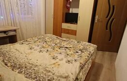 Apartament cu 3 camere, etajul 1, Plopilor