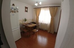 Vand apartament 3 camere in zona Piata mica