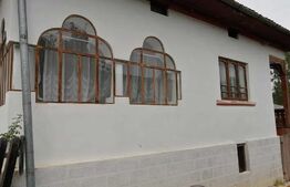 De vanzare casa si teren in Tismana