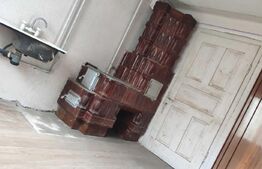 De vanzare proprietate in Bumbesti Pitic