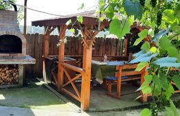 Case si Teren in comuna Scoarta