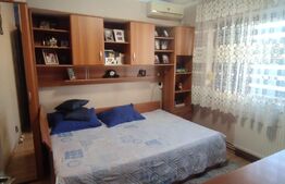 Apartament 3 camere, 57 mp, zona Mall