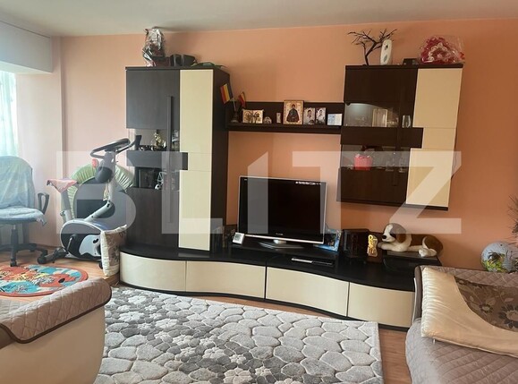 Apartament de vânzare 4 camere 9 Mai - 122199AV | BLITZ Târgu Jiu | Poza1