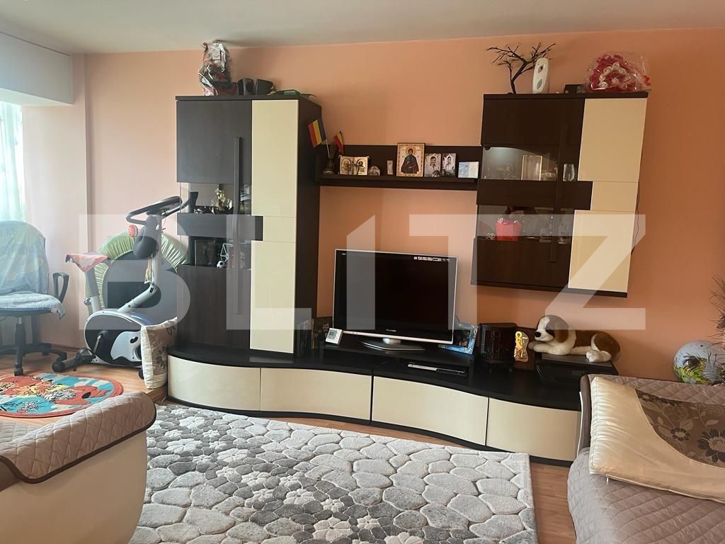 Apartament de vânzare 4 camere 9 Mai - 122199AV | BLITZ Târgu Jiu | Poza1