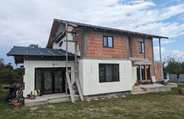 Casa plan P+M, 160 mp, zona Turcinesti