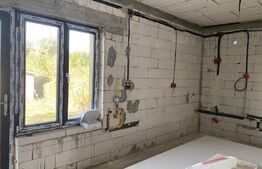 Casa plan P+M, 220 mp utili, Iezureni