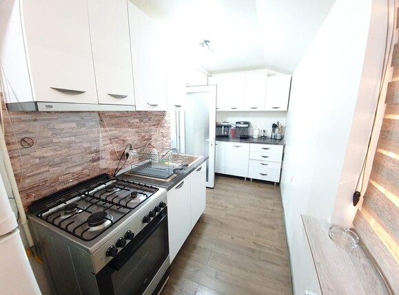 Apartament de vânzare 4 camere 9 Mai - 129206AV | BLITZ Târgu Jiu | Poza10