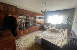 Apartament 3 camere, decomandat, zona 9Mai