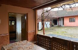 Casa plan P+E cu teren, 90mp, zona Runcu