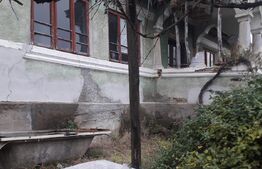 Casa 4 camere, 78mp, Scoarta