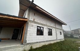 Casa P+1, 200mp, zona Runcu