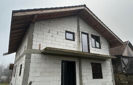 Casa P+1, 200mp, zona Runcu