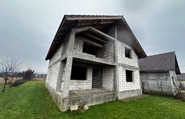 Casa P+1, 250 mp, zona Calnic