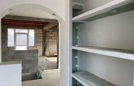 Casa moderna 10 camere, 395mp, com Arcani, Gorj