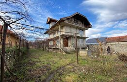 Casa moderna 10 camere, 395mp, com Arcani, Gorj