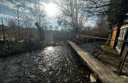 Teren 1300 mp, zona Runcu