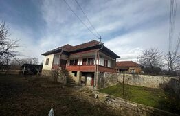 Casa si Teren, 1511 mp, zona Lelesti