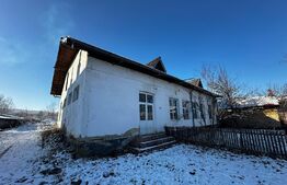 Spatiu industrial si 1600 mp teren , zona Arcani