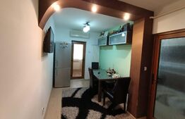 Apartament 2 camere, 50 mp, decomandat, zona Mall