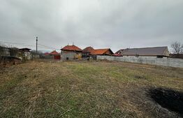 Teren 1088 mp, zona Iezureni