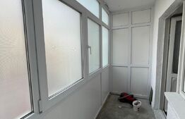 Apartament 3 camere, decomandat, zona Centrala, etajul 1