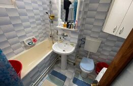 Apartament 3 camere ,  70mp , zona Teilor