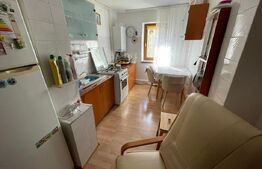 Apartament 3 camere ,  70mp , zona Teilor