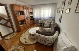 Apartament 3 camere ,  70mp , zona Teilor