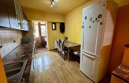 Apartament 3 camere, Decomandat, Zona Mall