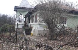 Casa 4 camere, 78mp, Scoarta