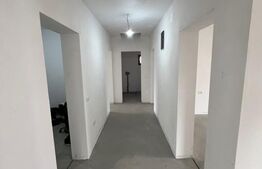 Casa, 4 camere, 550 mp teren, cartier Sisesti