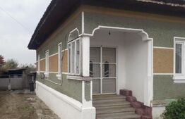 Casa de vanzare, zona Petresti